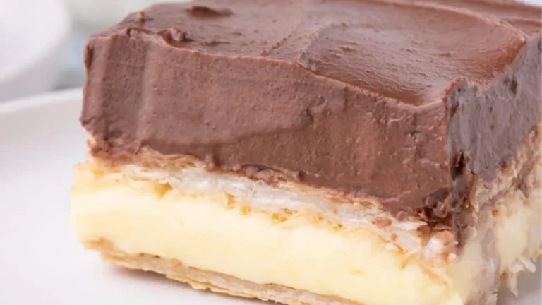 8 Delicious Custard Cake Recipes (That Everyone Will Love)