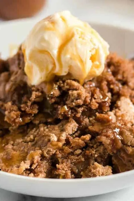 Apple Dump Cake with Fresh Apples