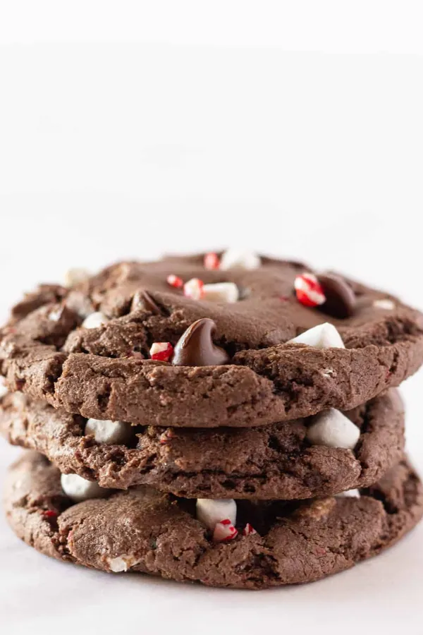 Easy Hot Cocoa Peppermint Cookies Recipe with a Cake Mix