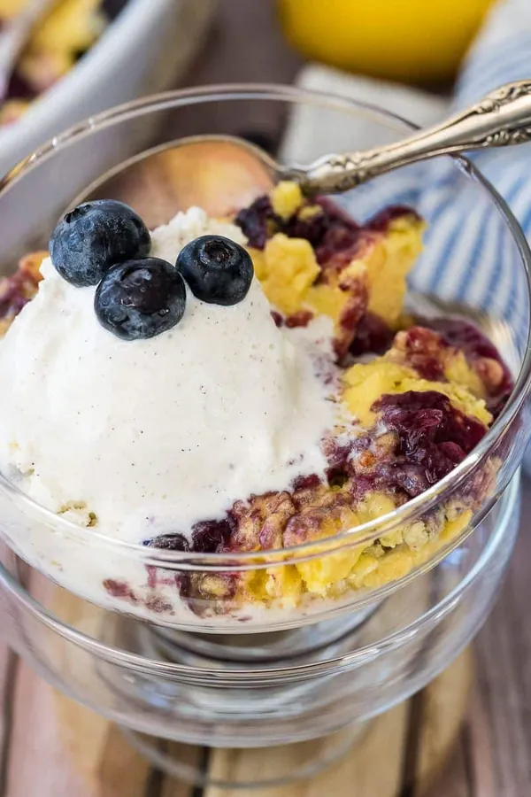 Easy Lemon Blueberry Dump Cake Recipe (Fresh Blueberries)
