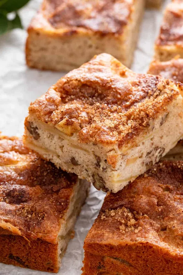 Homemade Apple Cake