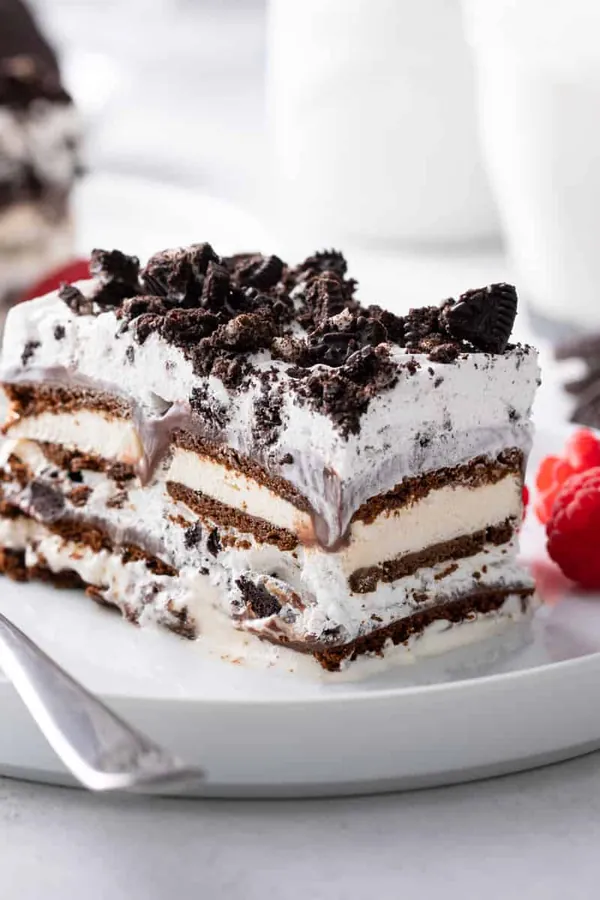Ice Cream Sandwich Cake