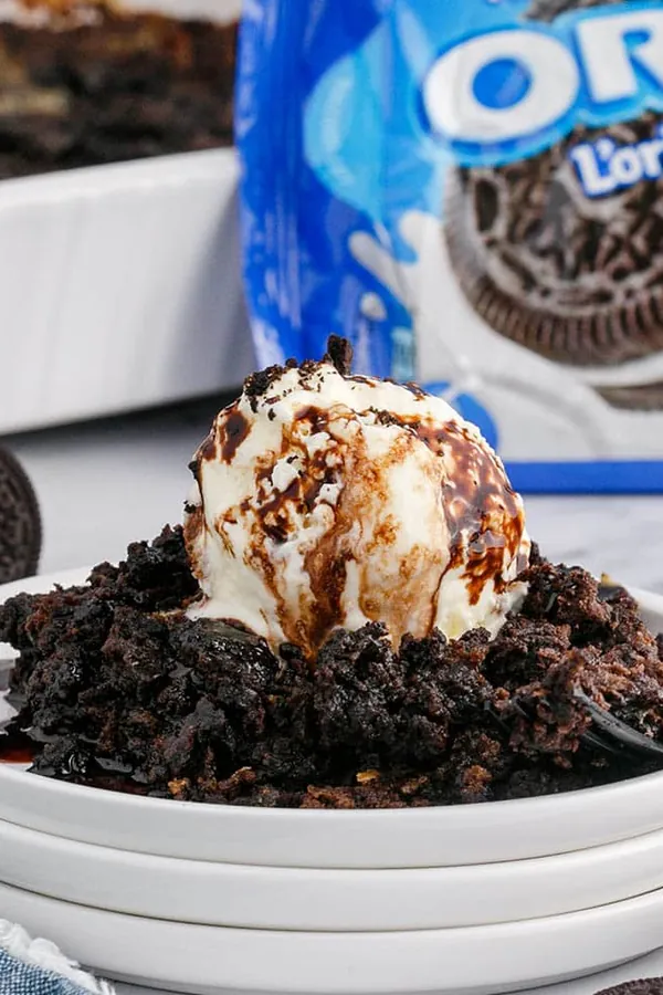 Oreo Dump Cake