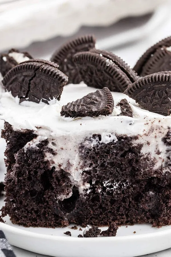 Oreo Poke Cake
