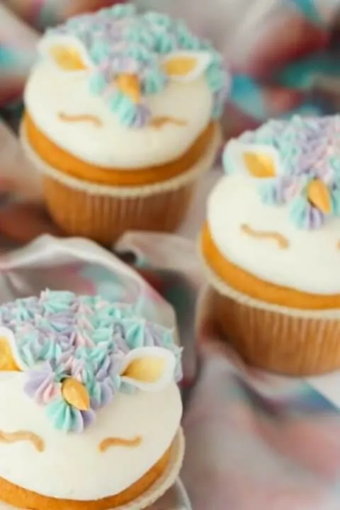 Pastel Unicorn Cupcakes