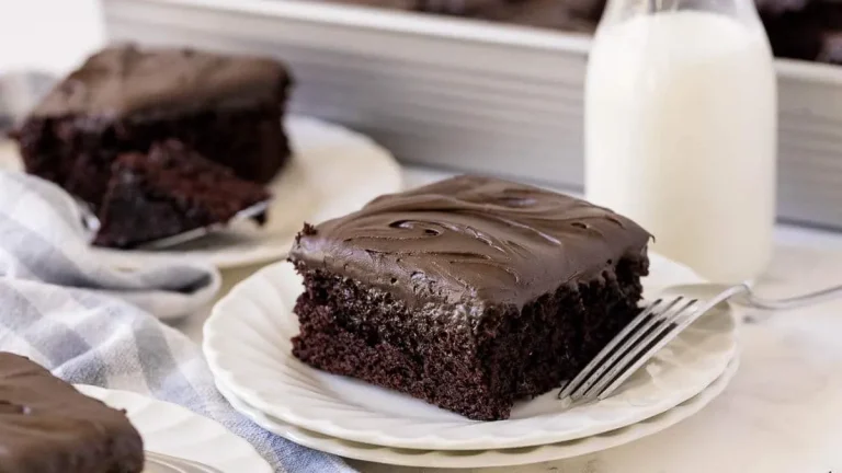 28 Delicious Dairy-Free Cake Recipes (that everyone will love)