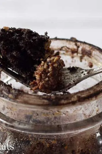 Chocolate Pecan Mason Jar Cake