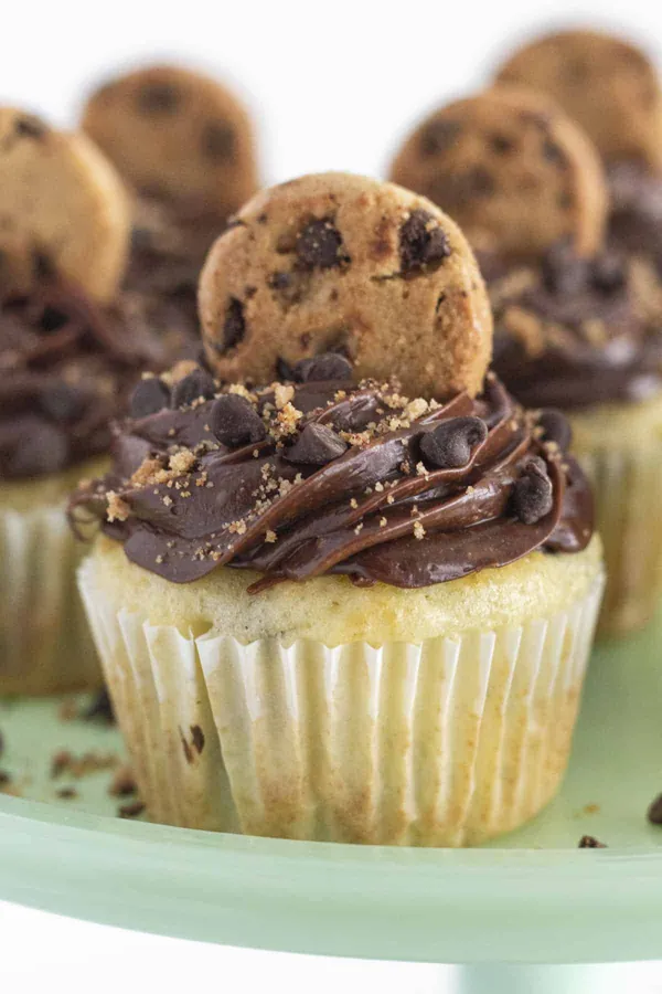 Easy Chocolate Chip Cookie Cupcakes