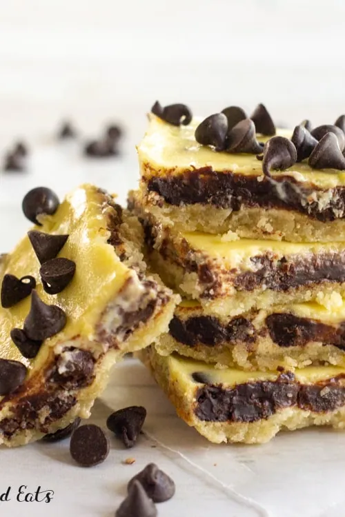 Keto Chocolate Chip Cheesecake Bars