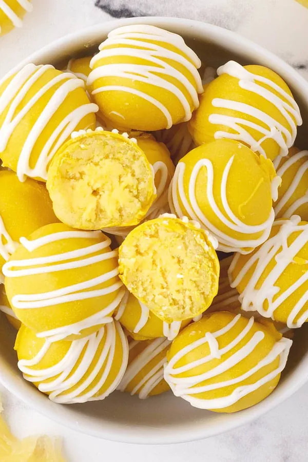 Lemon Cheesecake Bites