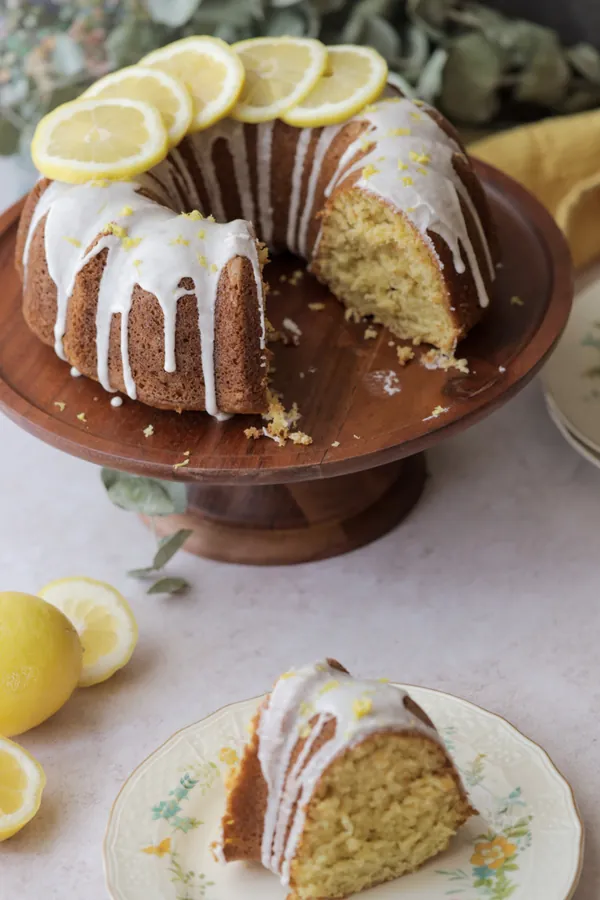 Lemon Sourdough Cake