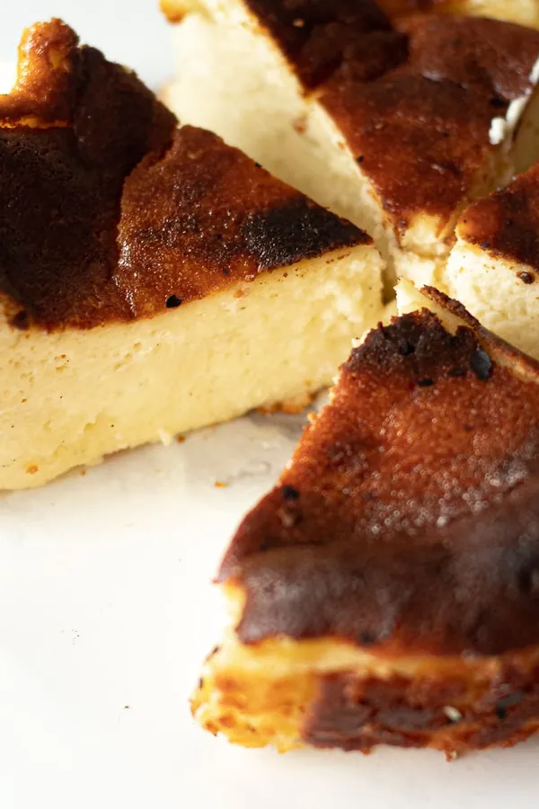 Mini Basque Cheesecake - Mini Burnt Cheesecake Recipe