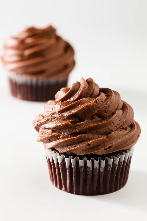 The Best Chocolate Cupcakes