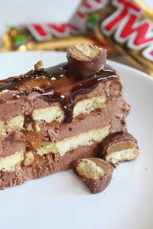 Twix Icebox Cake
