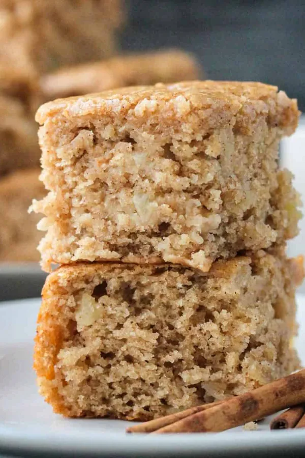 Vegan Apple Cake
