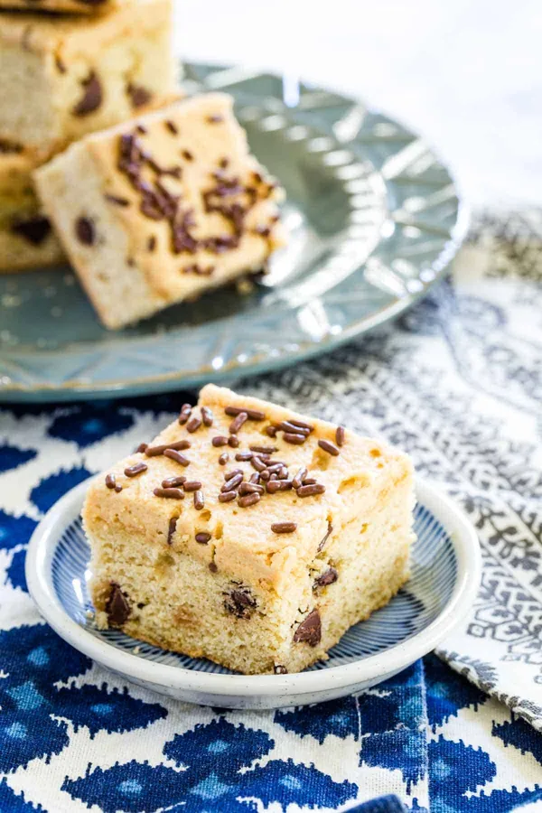 Chocolate Chip Cookie Bars with Peanut Butter Frosting