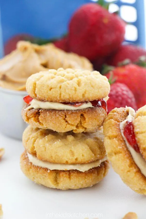 Peanut Butter and Jelly Sandwich Cookies