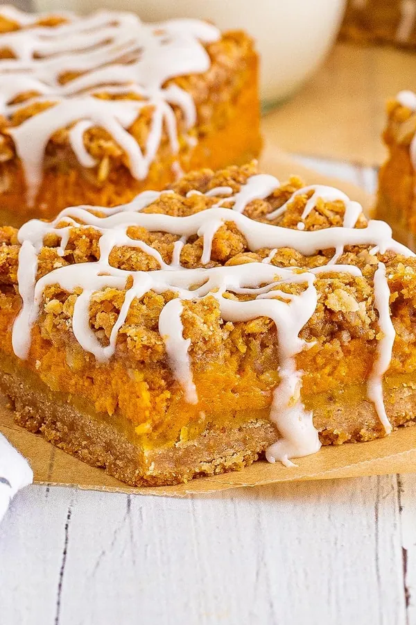 Pumpkin Streusel Bars