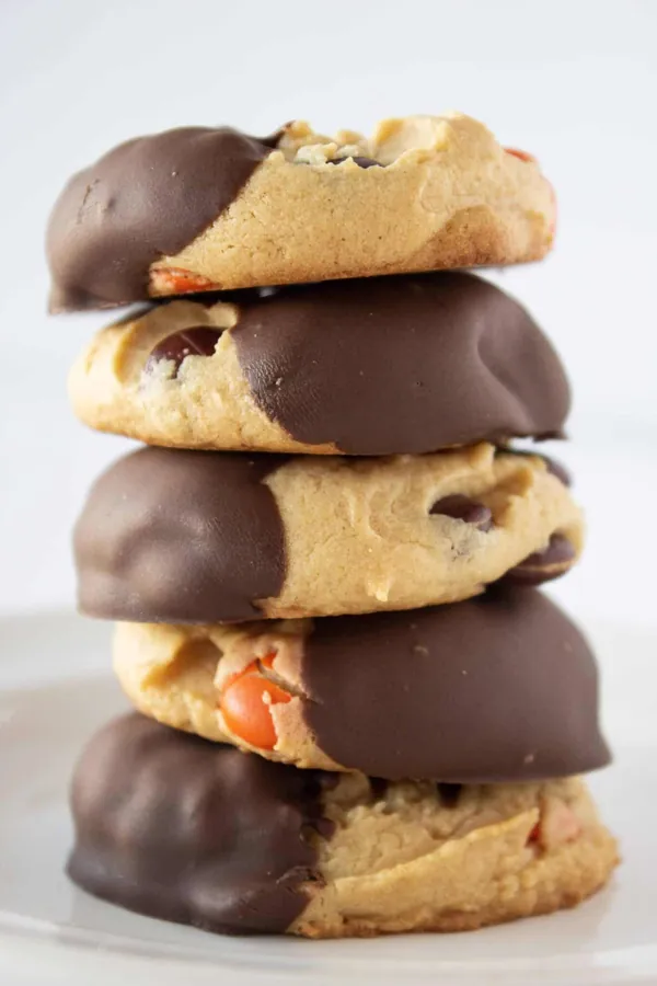 Reese's Pieces Peanut Butter Cookies