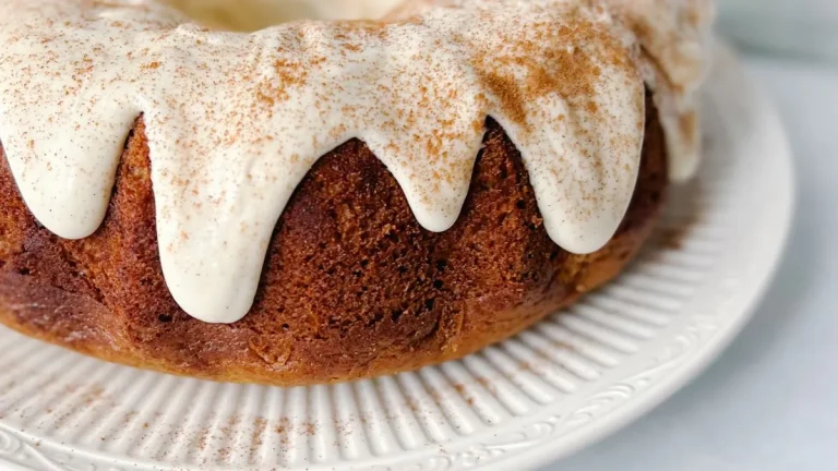 10 Delicious Spice Cake Recipes (That Taste Amazing!)