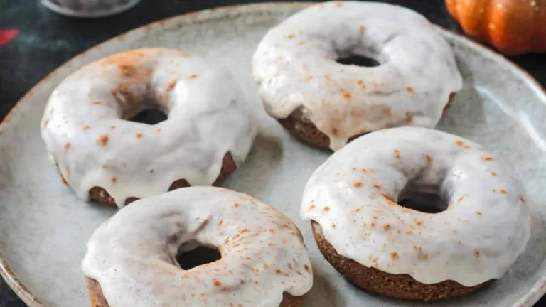 19 Cozy Fall Donut Recipes (you’ll want to make again)