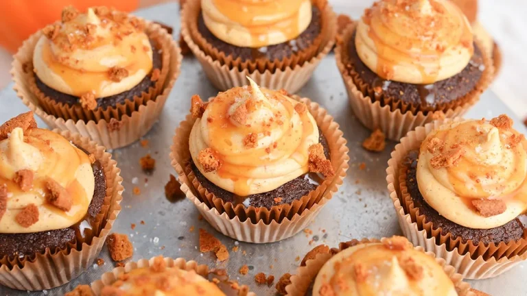 35 Cozy Fall Treat Recipes (for cozy nights)