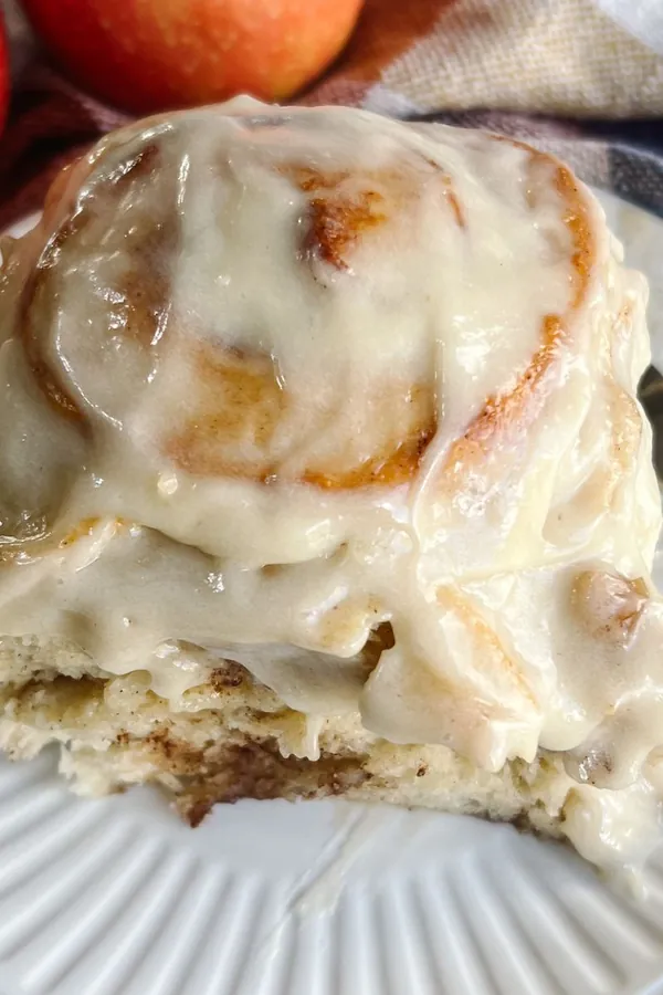 Apple Pie Cinnamon Rolls