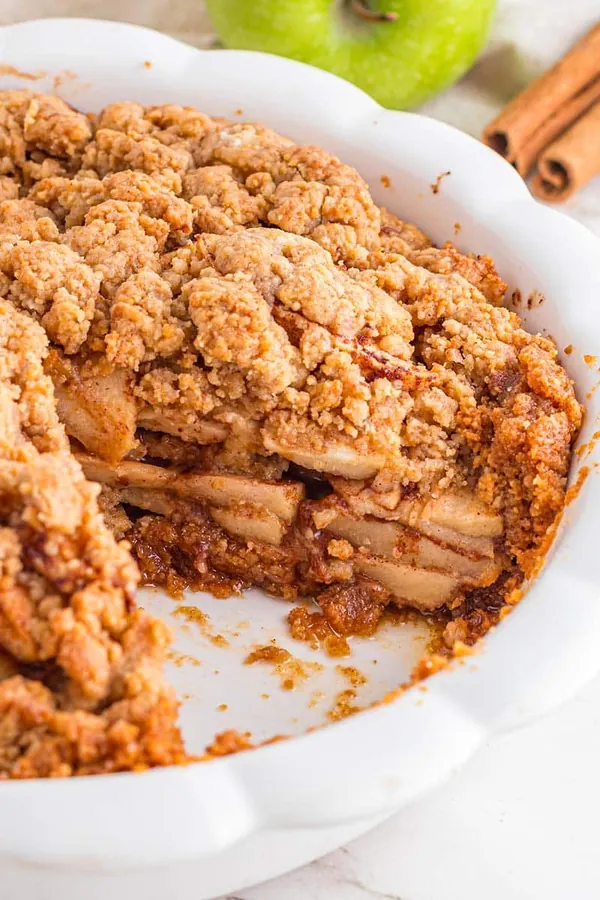 Apple Pie with Graham Cracker Crust