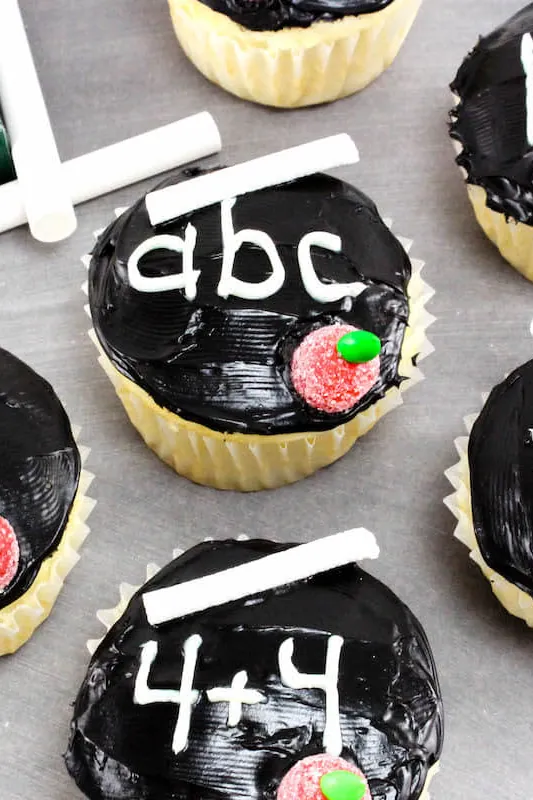 Back to School Chalkboard Cupcakes