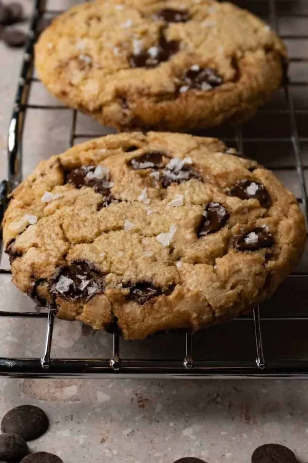 Brown butter chocolate chip cookies