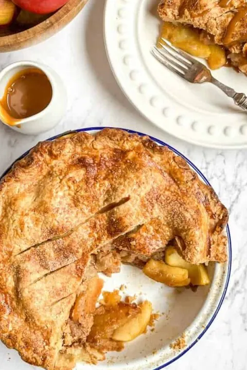 Caramel Apple Pie 