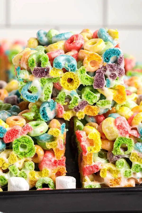 Fruit Loop Treat Bars