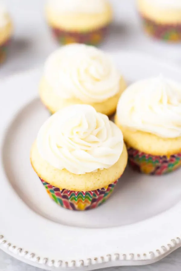 Mini Vanilla Cupcakes