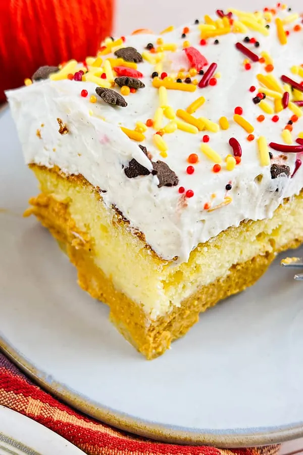 Pumpkin Magic Cake