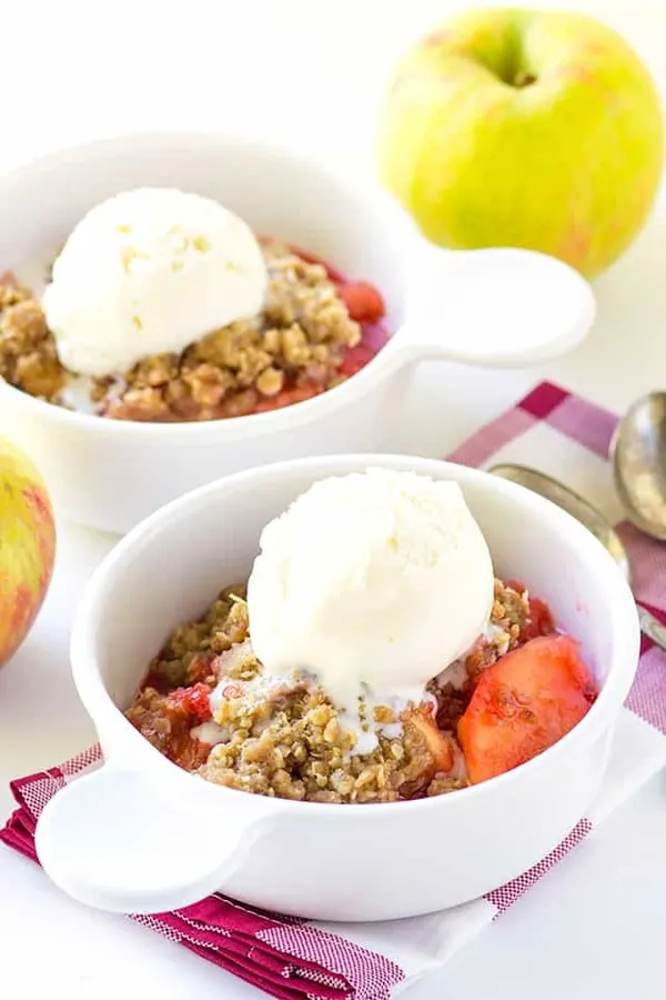 Red Hot Crock Pot Apple Crisp