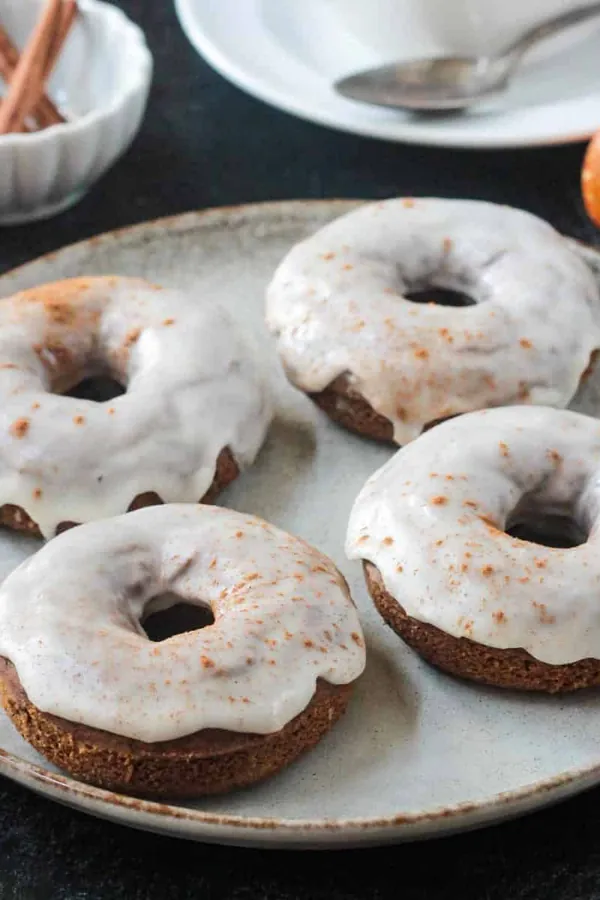 Vegan Baked Pumpkin Donuts