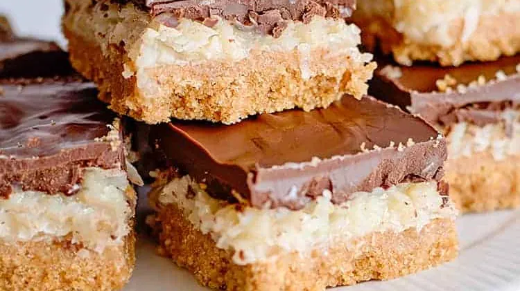 17 Tasty Coconut Bars (You’ll Wish You Found Sooner)