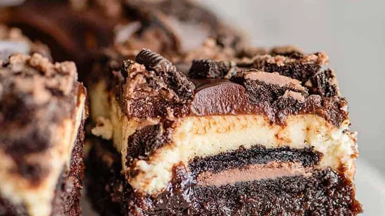 25 Tasty Brownie Bars (You’ll Wish You Found Sooner)