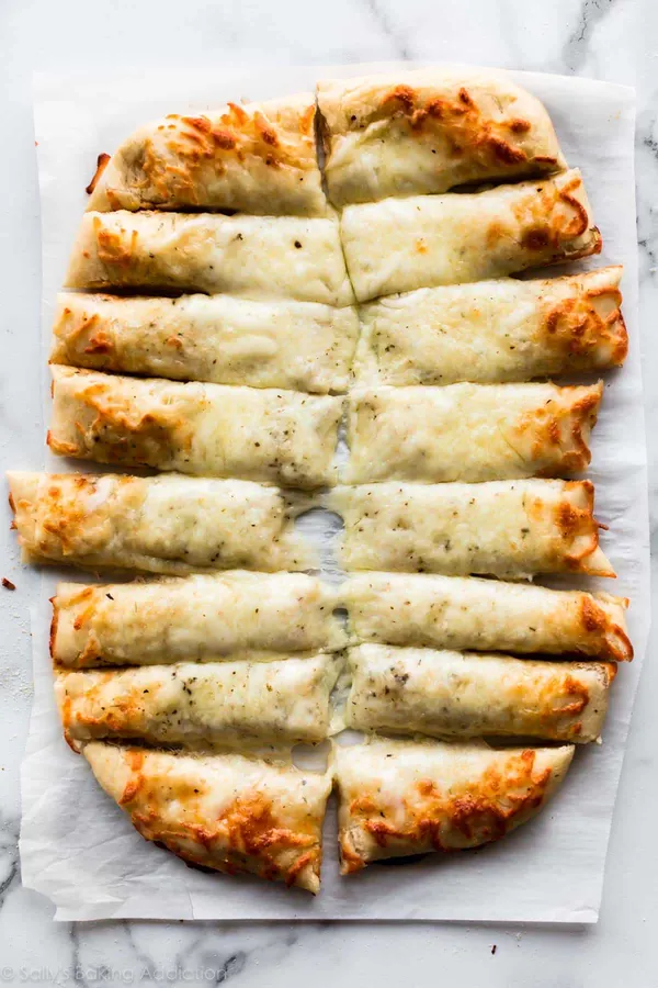 40+ Super Bowl Recipes (Desserts & Snacks)