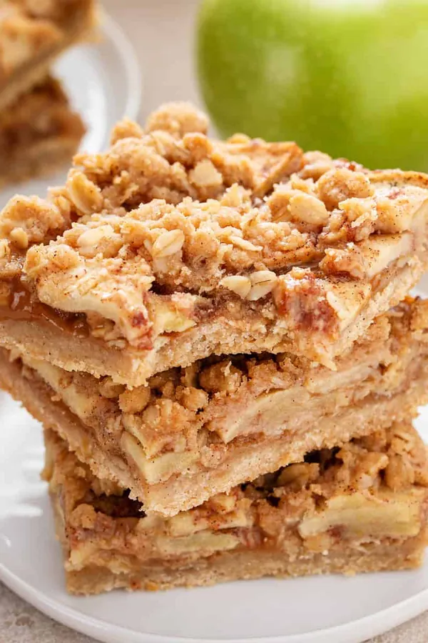 Apple Crisp Bars