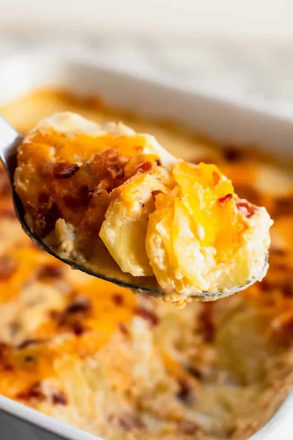 Au Gratin Potatoes with Bacon