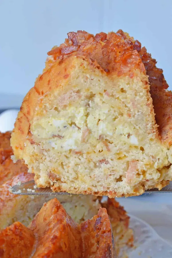 Bacon, Egg and Cheese Breakfast Bread