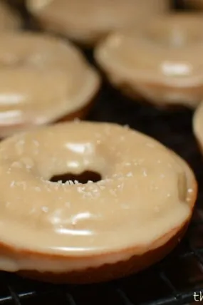 Baked Caramel Apple Cider Donuts