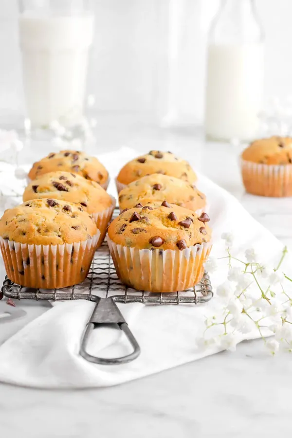 Bakery Style Chocolate Chip Muffins
