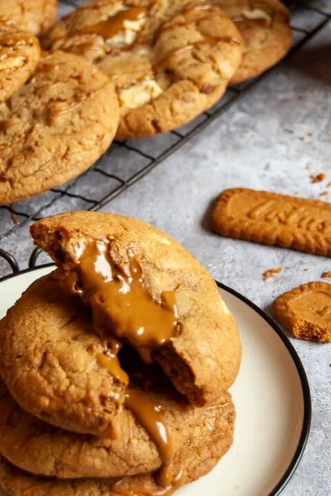 Biscoff Stuffed Cookies