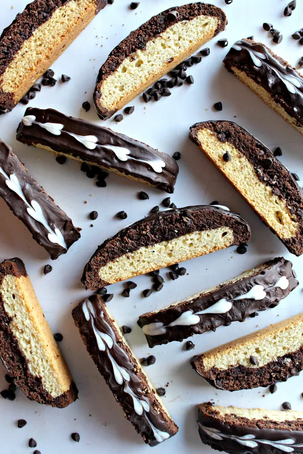 Black and White Biscotti