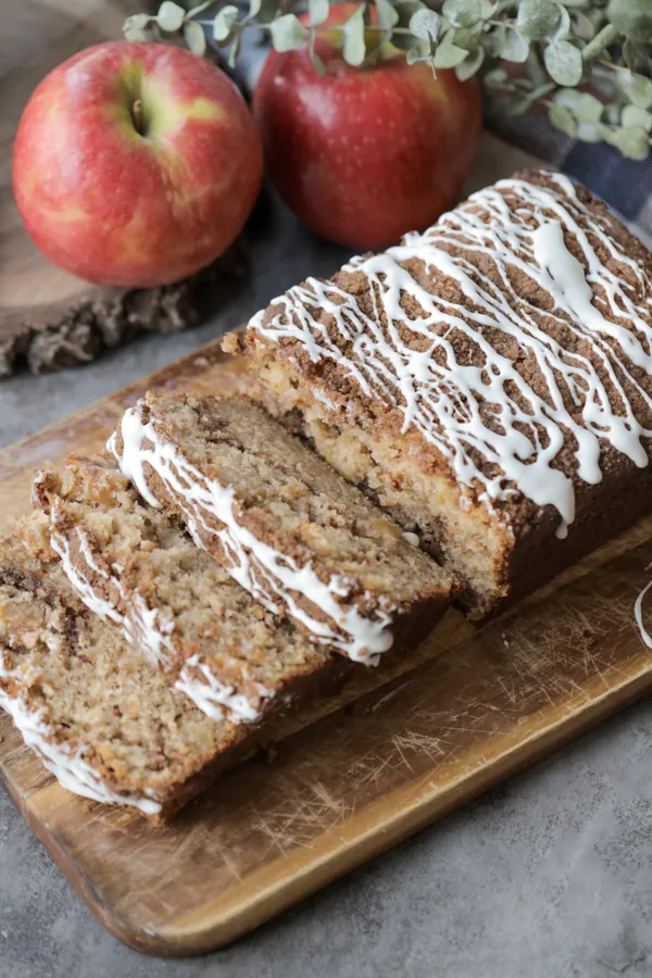 Brown Butter Apple Streusel Bread
