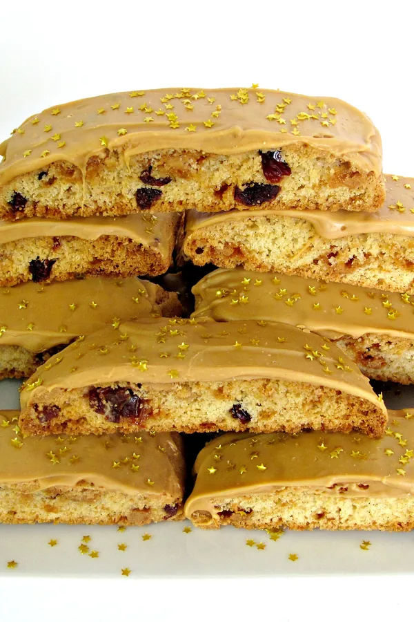 Caramelized White Chocolate Biscotti
