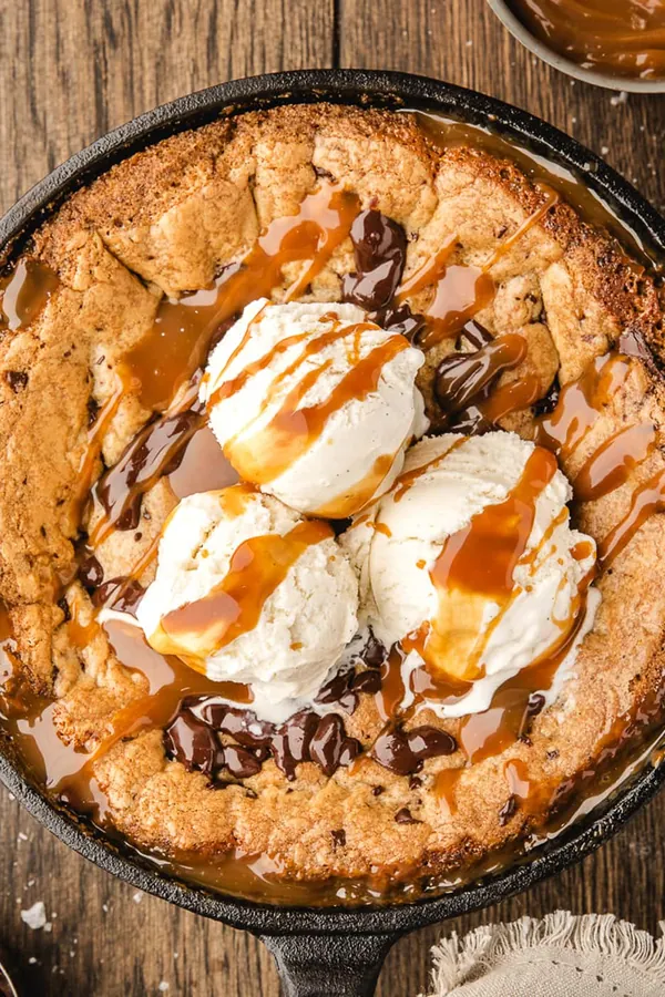 Chocolate Chip Caramel Skillet Cookie