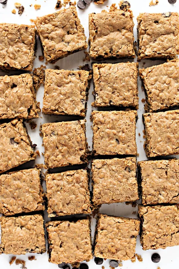Chocolate Chip Oat Bars
